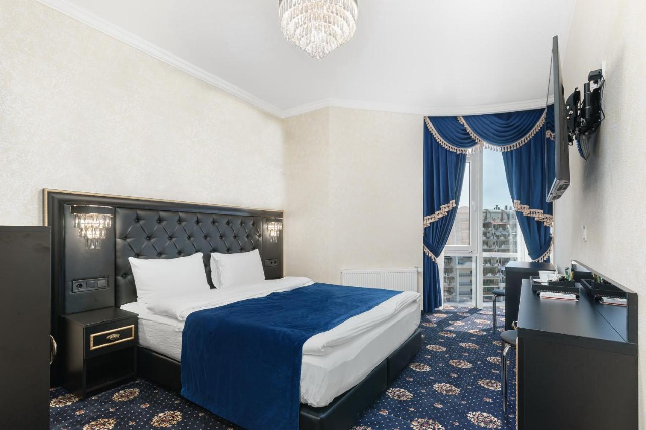 Apart Hotel D'Monica Odessa Esterno foto