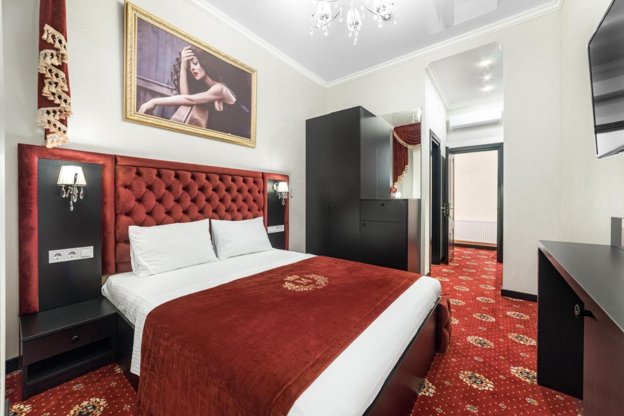 Apart Hotel D'Monica Odessa Esterno foto