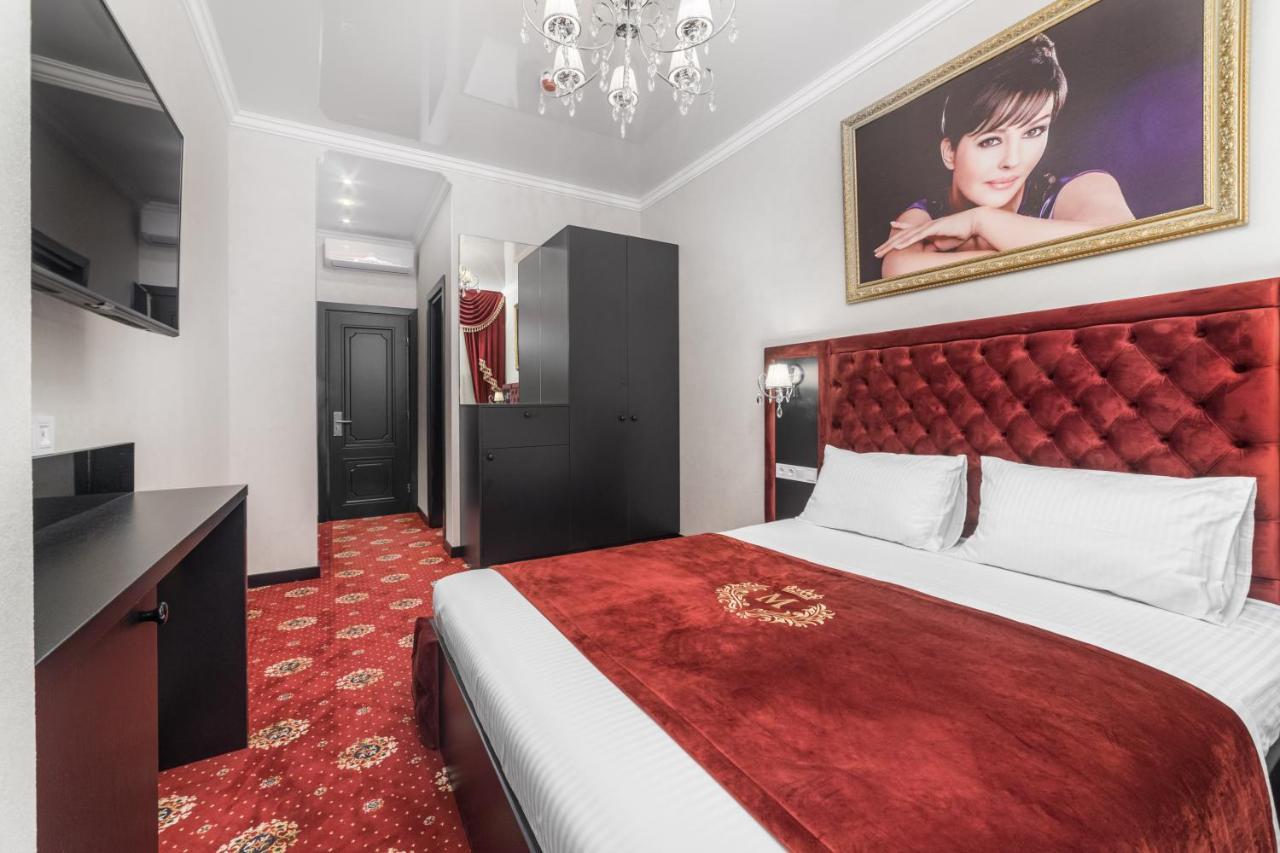 Apart Hotel D'Monica Odessa Esterno foto